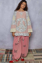 POL Clothing - Peace Sign Top-Pullover Top-Pol Clothing-Stuffology - Where Vintage Meets Modern, A Boutique for Real Women in Crosbyton, TX