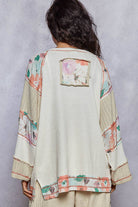 POL Clothing - Peace Sign Top-Pullover Top-Pol Clothing-Stuffology - Where Vintage Meets Modern, A Boutique for Real Women in Crosbyton, TX