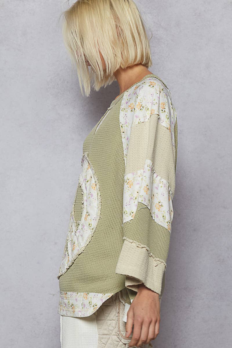 POL Clothing - Peace Sign Top-Pullover Top-Pol Clothing-Stuffology - Where Vintage Meets Modern, A Boutique for Real Women in Crosbyton, TX