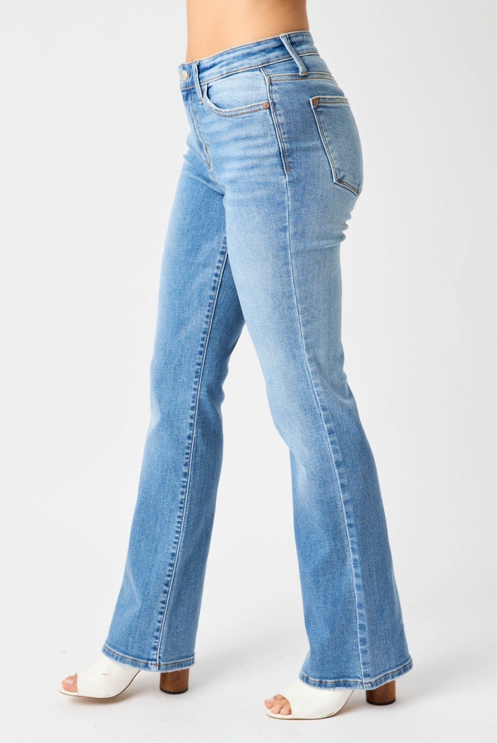 JUDY BLUE MID RISE BOOTCUT JEANS / STUFFOLOGY BOUTIQUE-Jeans-Judy Blue-Stuffology - Where Vintage Meets Modern, A Boutique for Real Women in Crosbyton, TX