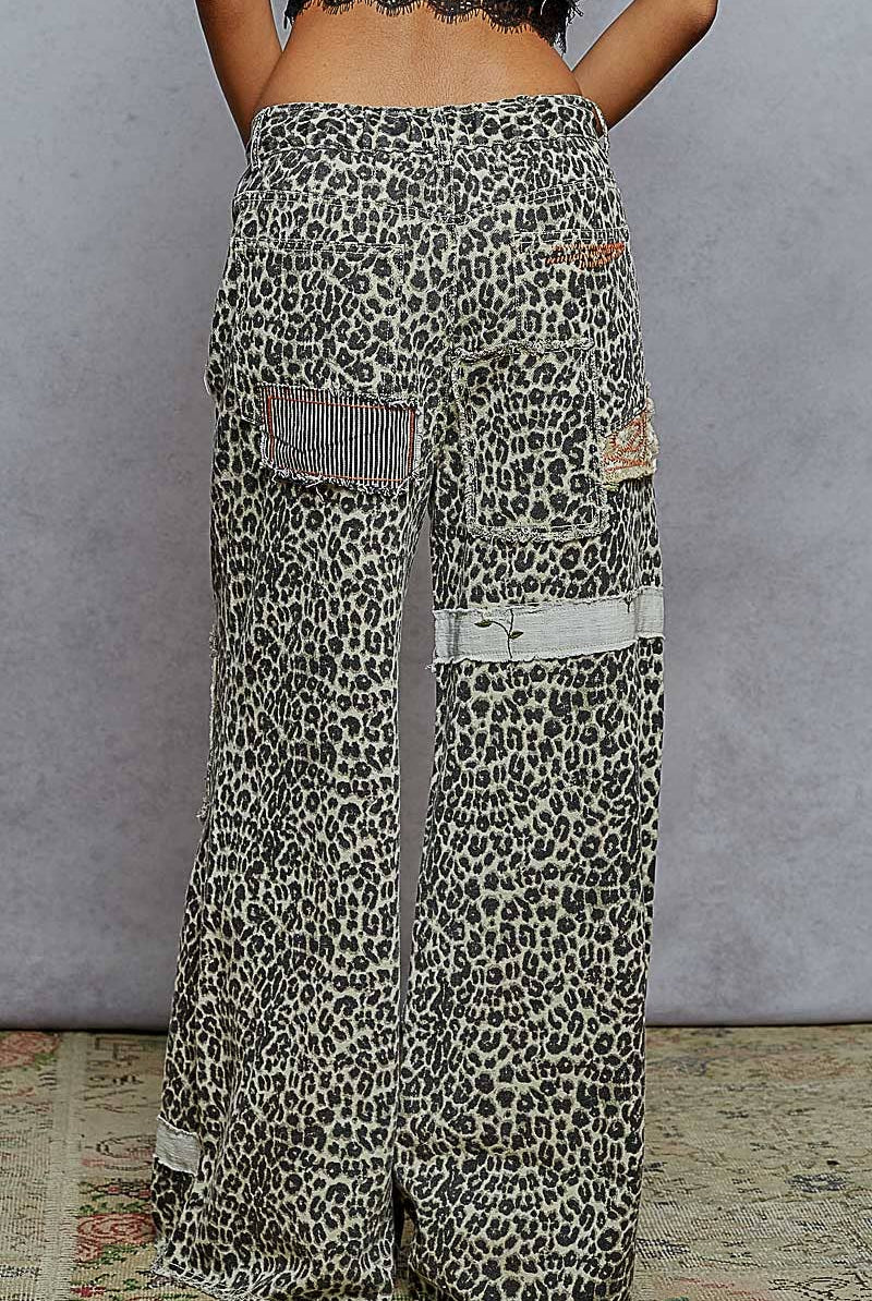 POL Clothing - Strip patches back pocket accented drawstring woven pants-Pol Clothing-Stuffology - Where Vintage Meets Modern, A Boutique for Real Women in Crosbyton, TX