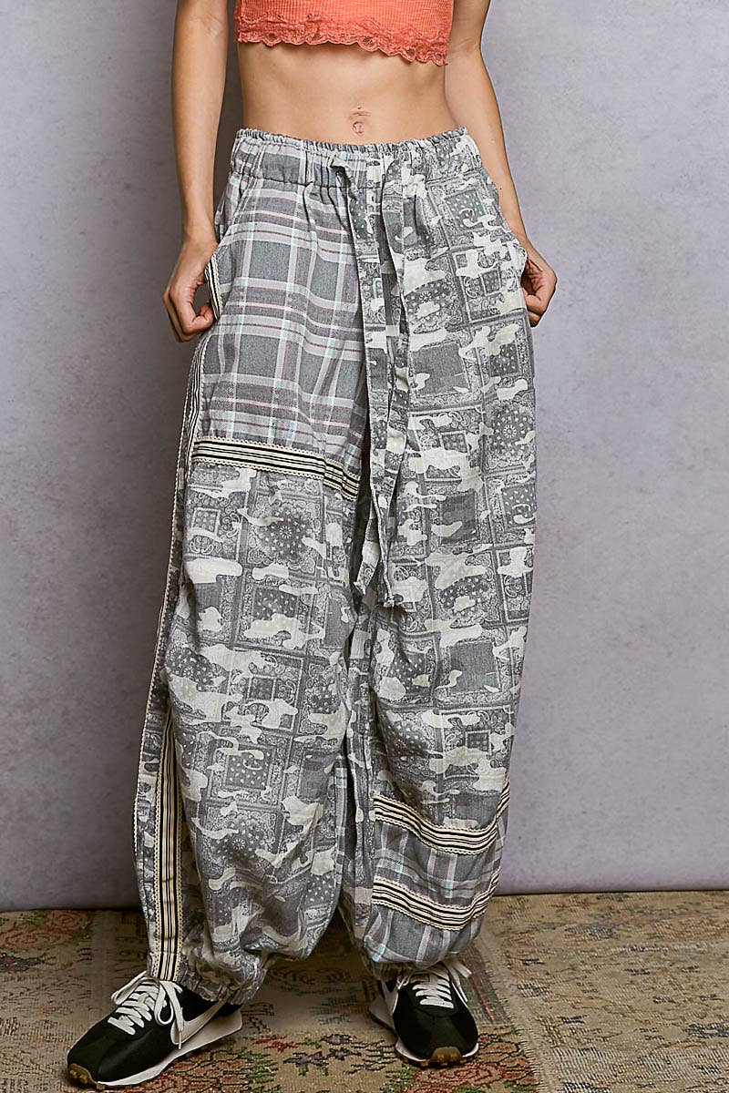 Printed Woven Contrast Band Trim Jogger Pants-Pol Clothing-Stuffology - Where Vintage Meets Modern, A Boutique for Real Women in Crosbyton, TX