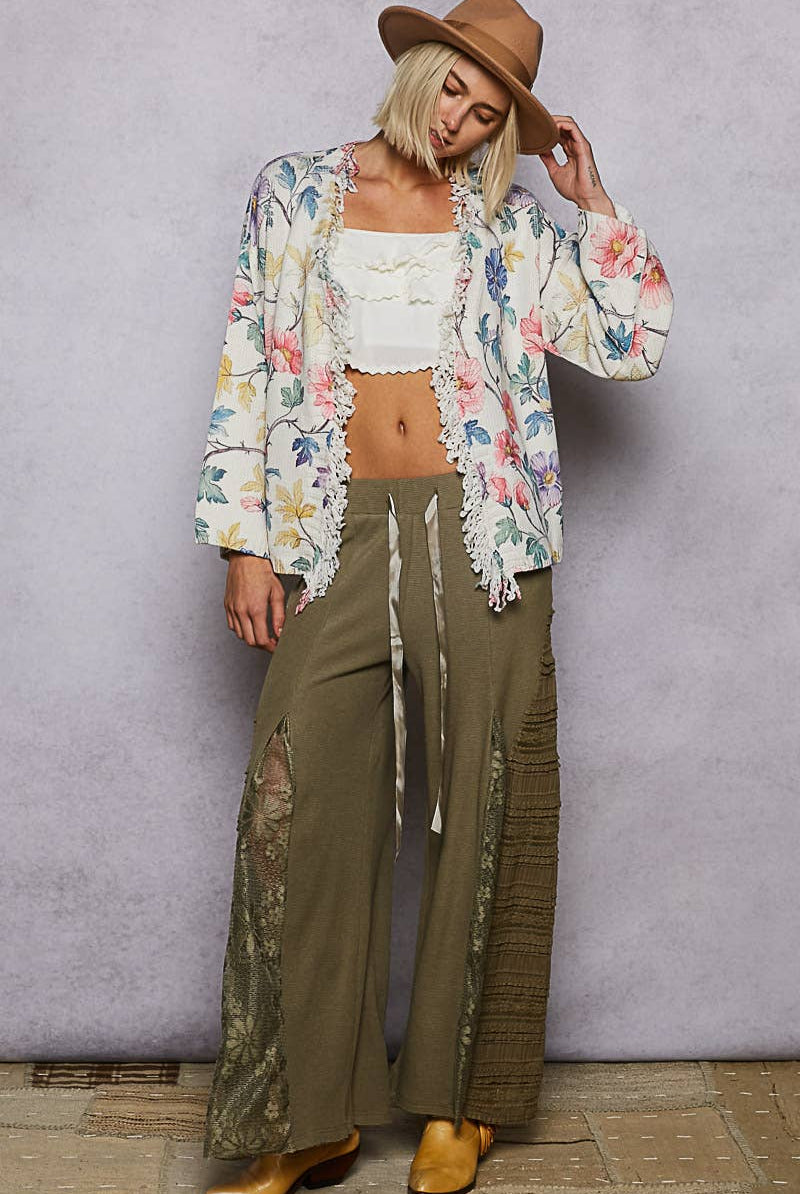 V-neck Long Sleeve Floral Print Sweater Cardigan-Sweater Cardigan-Pol Clothing-Stuffology - Where Vintage Meets Modern, A Boutique for Real Women in Crosbyton, TX