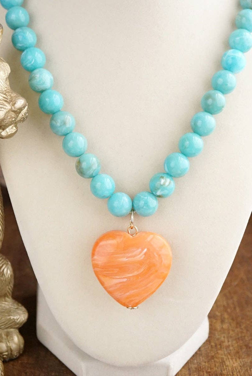 Heart Beaded Necklace-Necklaces-PennyLine inc-Stuffology - Where Vintage Meets Modern, A Boutique for Real Women in Crosbyton, TX