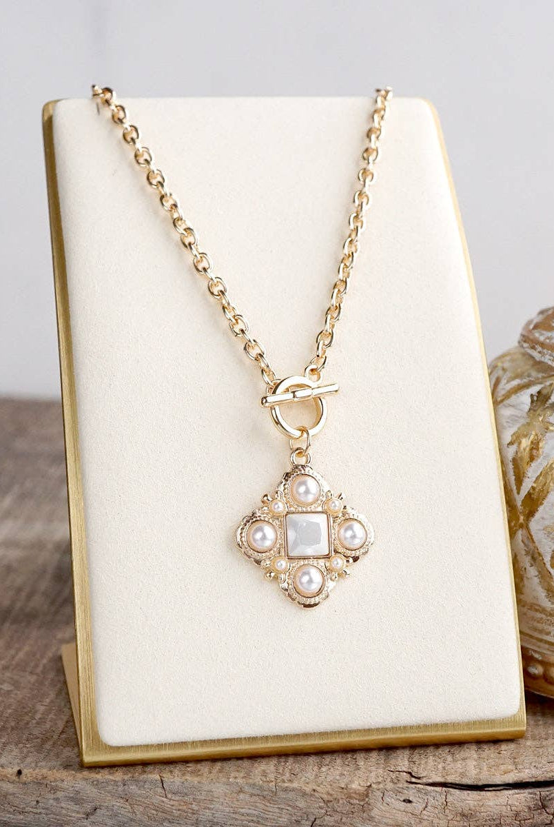 Ornate Pendant Necklace-Necklaces-PennyLine inc-Stuffology - Where Vintage Meets Modern, A Boutique for Real Women in Crosbyton, TX