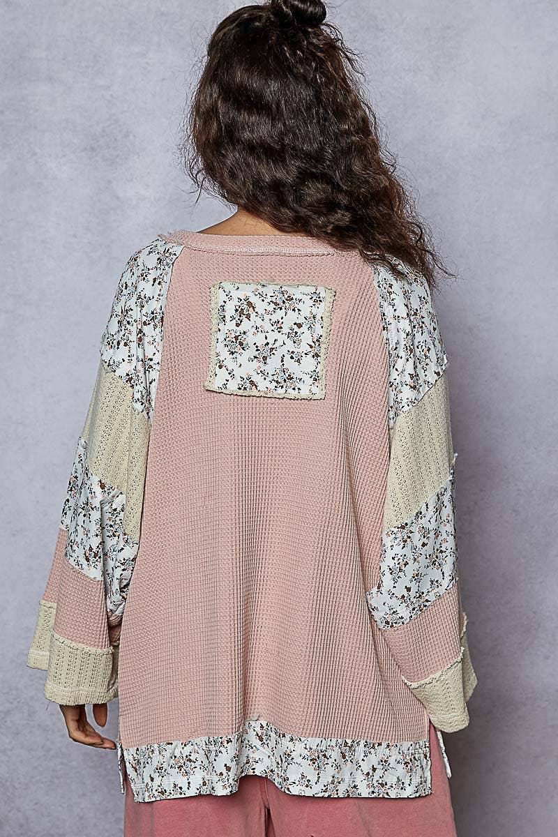 POL Clothing - Peace Sign Top-Pullover Top-Pol Clothing-Stuffology - Where Vintage Meets Modern, A Boutique for Real Women in Crosbyton, TX