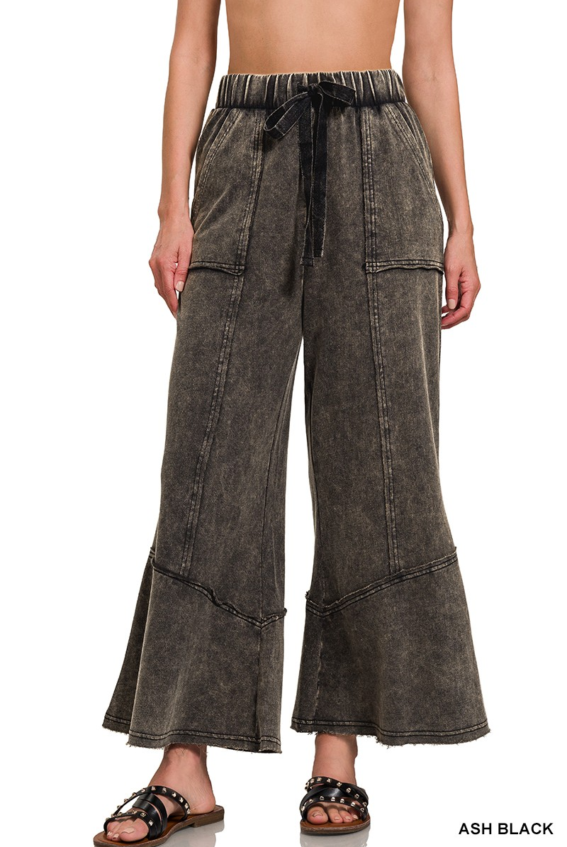 Black Exposed-Seam Flare Hem Pants with Pockets-Pants-ZENANA-Stuffology - Where Vintage Meets Modern, A Boutique for Real Women in Crosbyton, TX