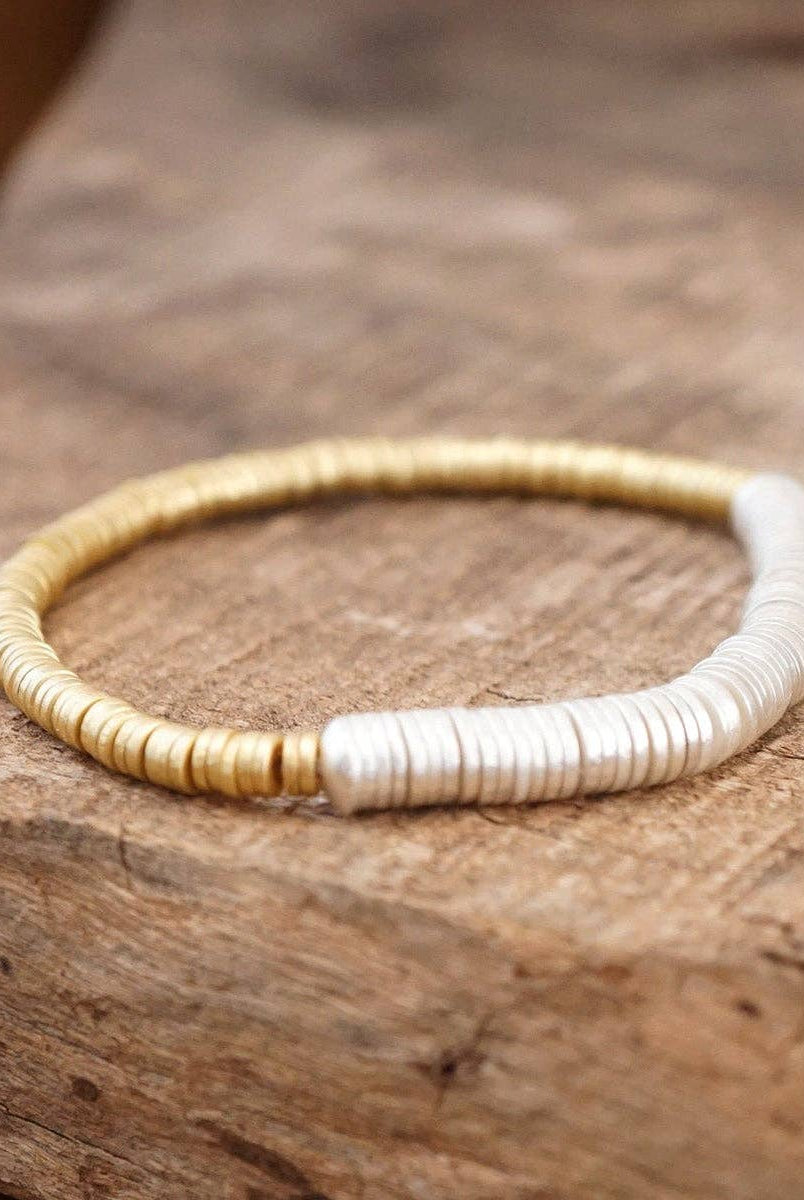 Heishi Bead Bracelet-Bracelets-PennyLine inc-Stuffology - Where Vintage Meets Modern, A Boutique for Real Women in Crosbyton, TX