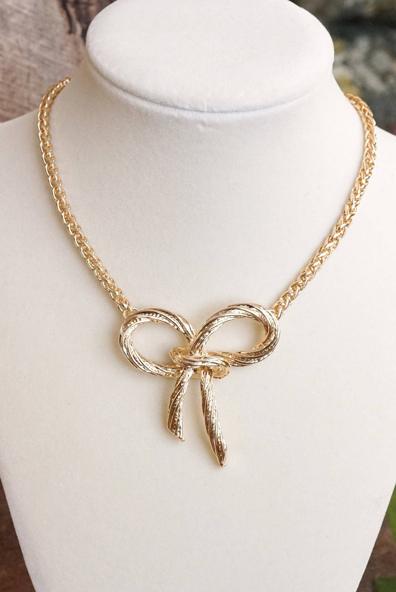 Large Rope Textured Bow Pendant Statement Necklace Silver Tone-Necklaces-PennyLine inc-Stuffology - Where Vintage Meets Modern, A Boutique for Real Women in Crosbyton, TX