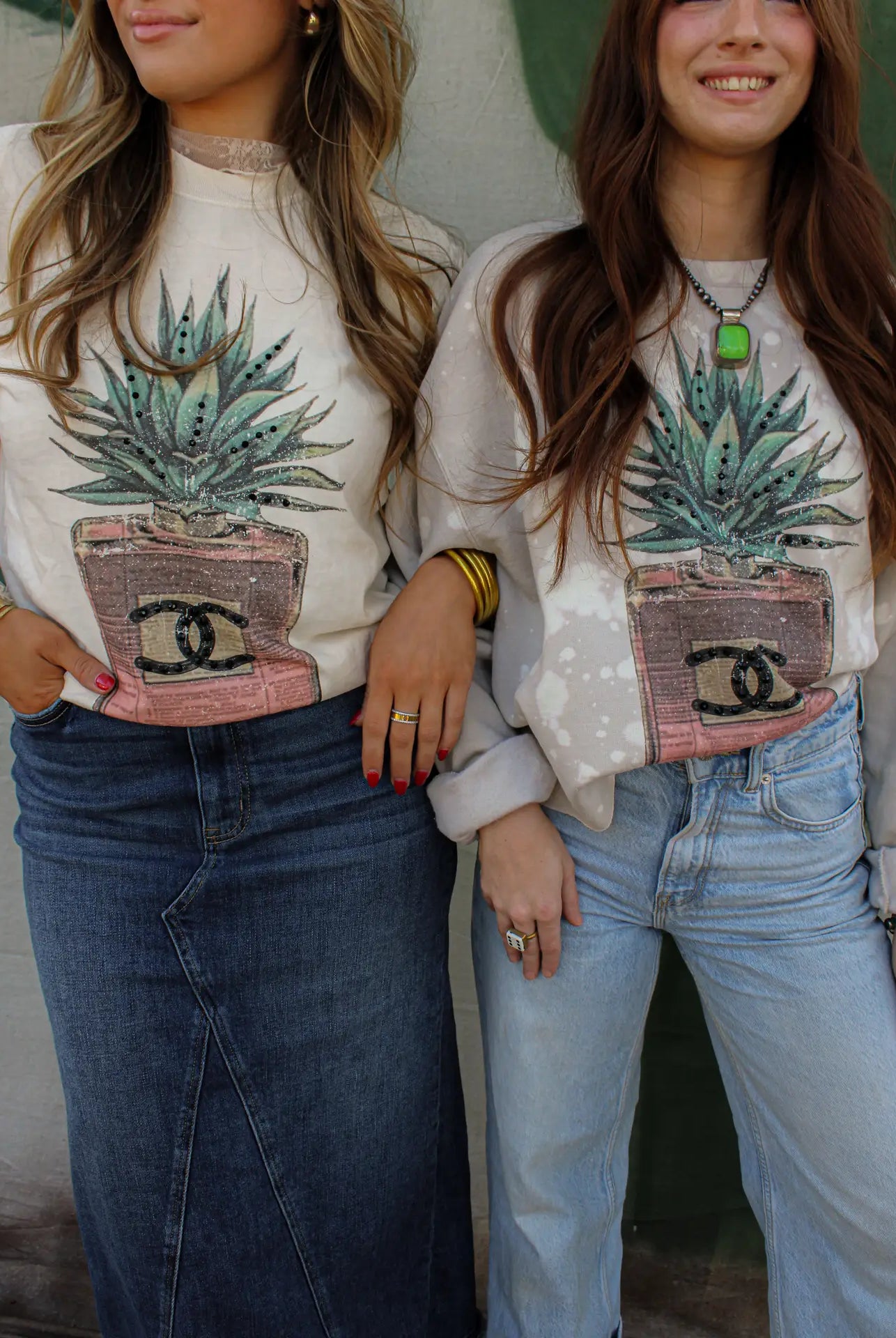 Desert Luxe Agave Graphic Tee-Graphic Tees-Stuffology Boutique -Stuffology - Where Vintage Meets Modern, A Boutique for Real Women in Crosbyton, TX