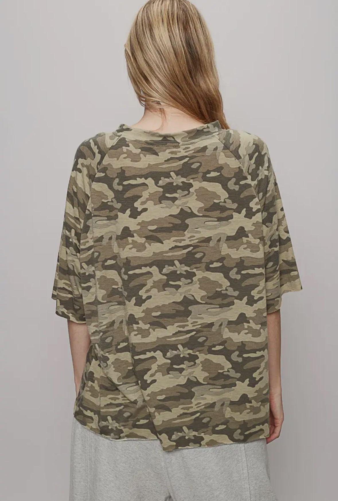 POL Clothing Camo Short Sleeve Roomy Fit Top-POL Clothing-Stuffology - Where Vintage Meets Modern, A Boutique for Real Women in Crosbyton, TX