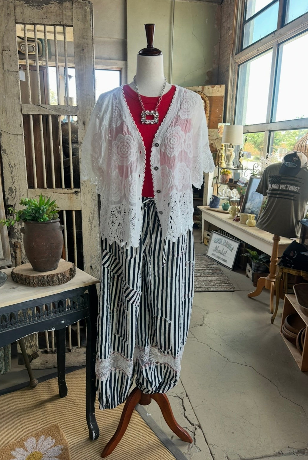 Red, White & Beautiful – Styled by Stuffology ⭐-Outfit Bundle-POL Clothing-Stuffology - Where Vintage Meets Modern, A Boutique for Real Women in Crosbyton, TX