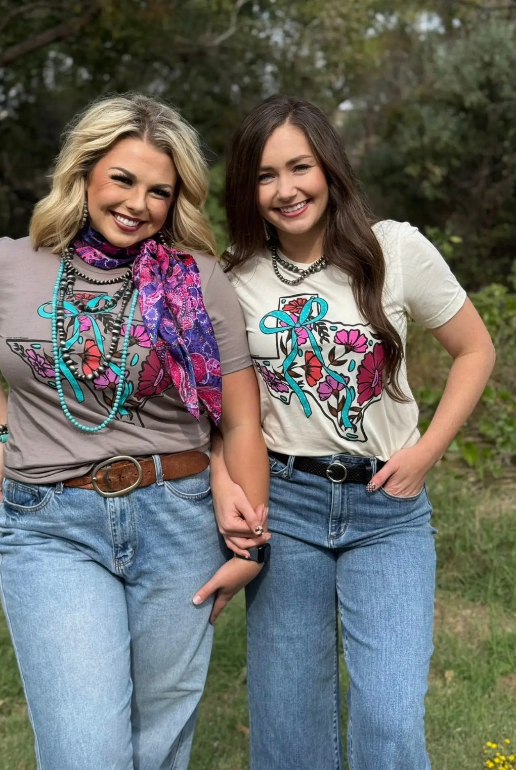 Texas Bow Graphic Tee-Graphic Tees-Texas True Threads-Stuffology - Where Vintage Meets Modern, A Boutique for Real Women in Crosbyton, TX