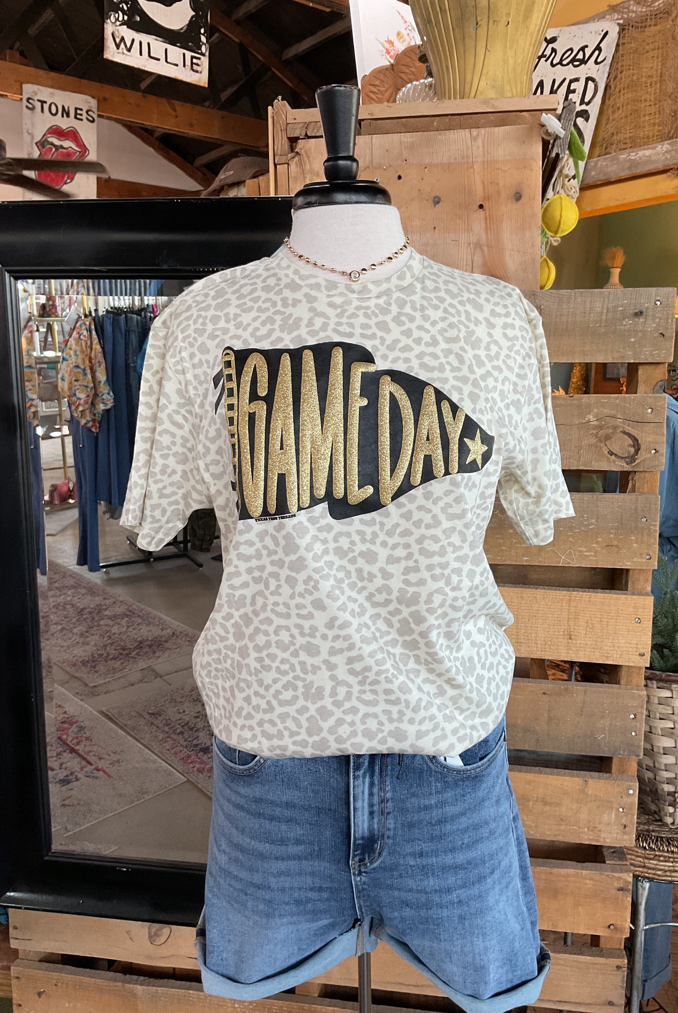 Leopard Game Day Tee-Graphic Tees-Texas True Threads-Stuffology - Where Vintage Meets Modern, A Boutique for Real Women in Crosbyton, TX