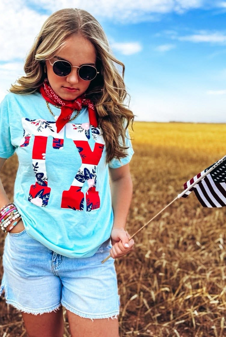 Texas Patriotic Graphic Tee-Graphic Tees-Prickly Pear TX-Stuffology - Where Vintage Meets Modern, A Boutique for Real Women in Crosbyton, TX