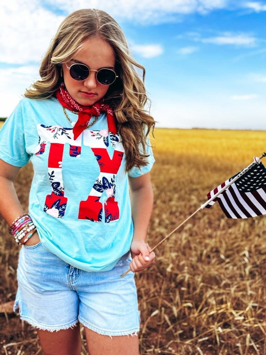 Texas Patriotic Graphic Tee-Graphic Tees-Prickly Pear TX-Stuffology - Where Vintage Meets Modern, A Boutique for Real Women in Crosbyton, TX