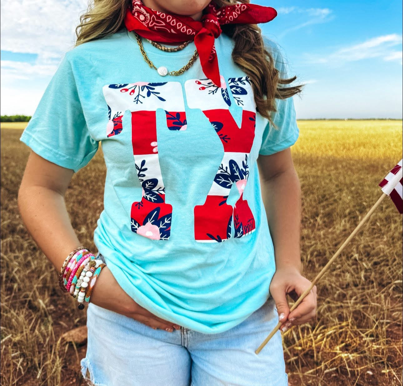 Texas Patriotic Graphic Tee-Graphic Tees-Prickly Pear TX-Stuffology - Where Vintage Meets Modern, A Boutique for Real Women in Crosbyton, TX