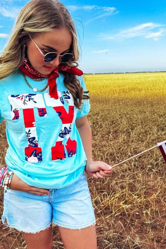 Texas Patriotic Graphic Tee-Graphic Tees-Prickly Pear TX-Stuffology - Where Vintage Meets Modern, A Boutique for Real Women in Crosbyton, TX
