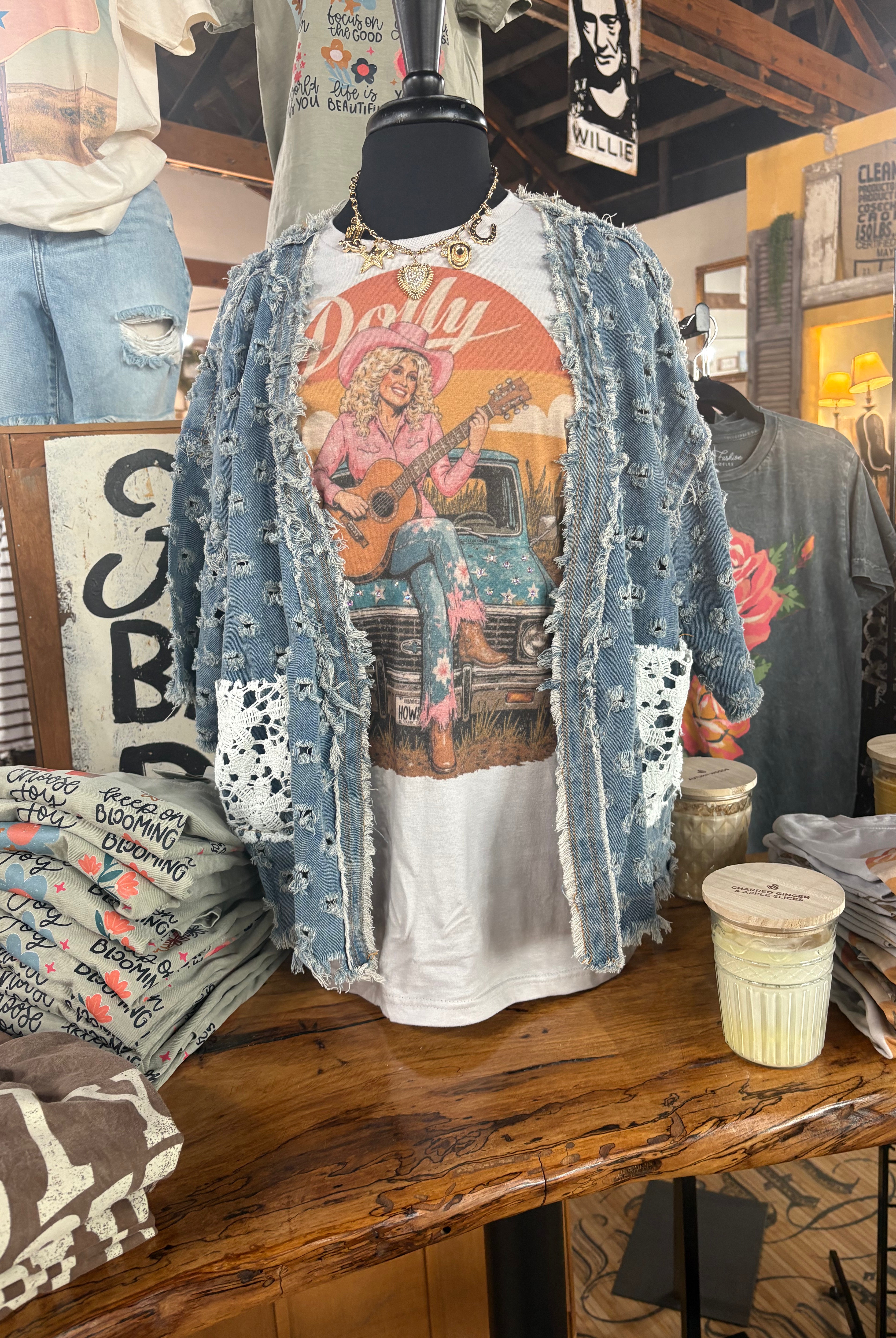 Dolly Parton Retro Graphic Tee-Graphic Tees-Stuffology Boutique -Stuffology - Where Vintage Meets Modern, A Boutique for Real Women in Crosbyton, TX