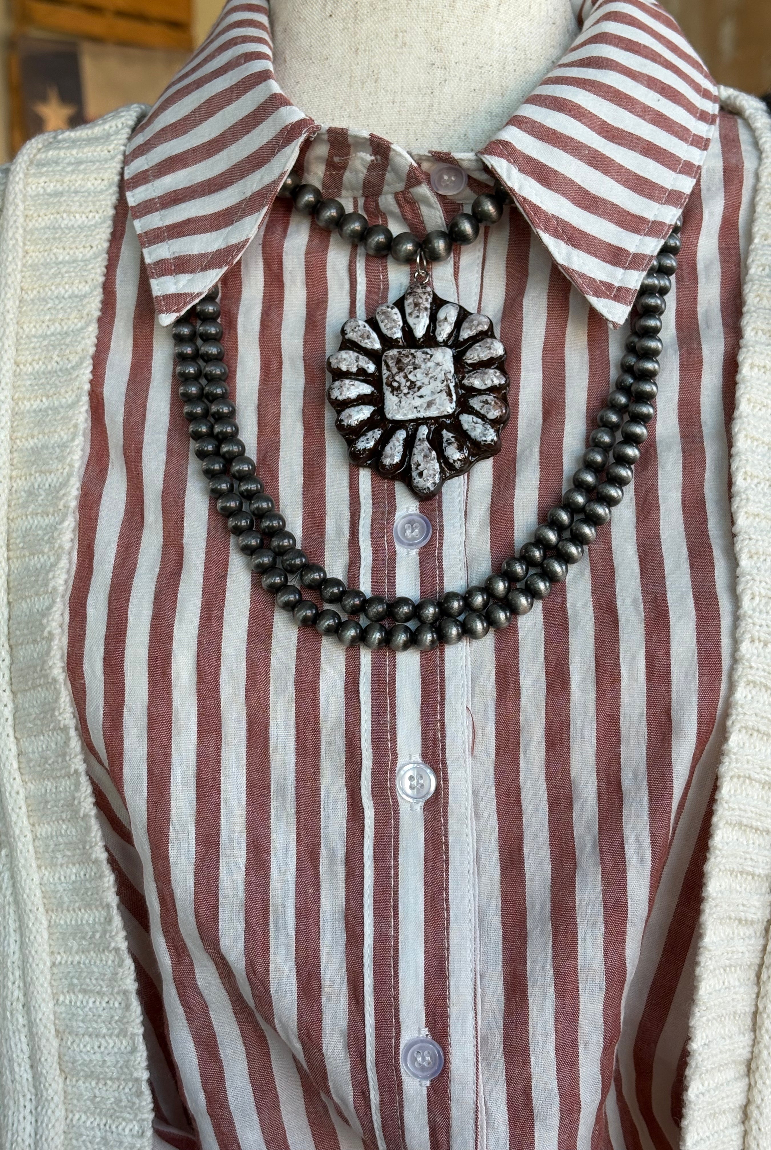 Striped Button Down Top-stripe top-Stuffology Boutique -Stuffology - Where Vintage Meets Modern, A Boutique for Real Women in Crosbyton, TX