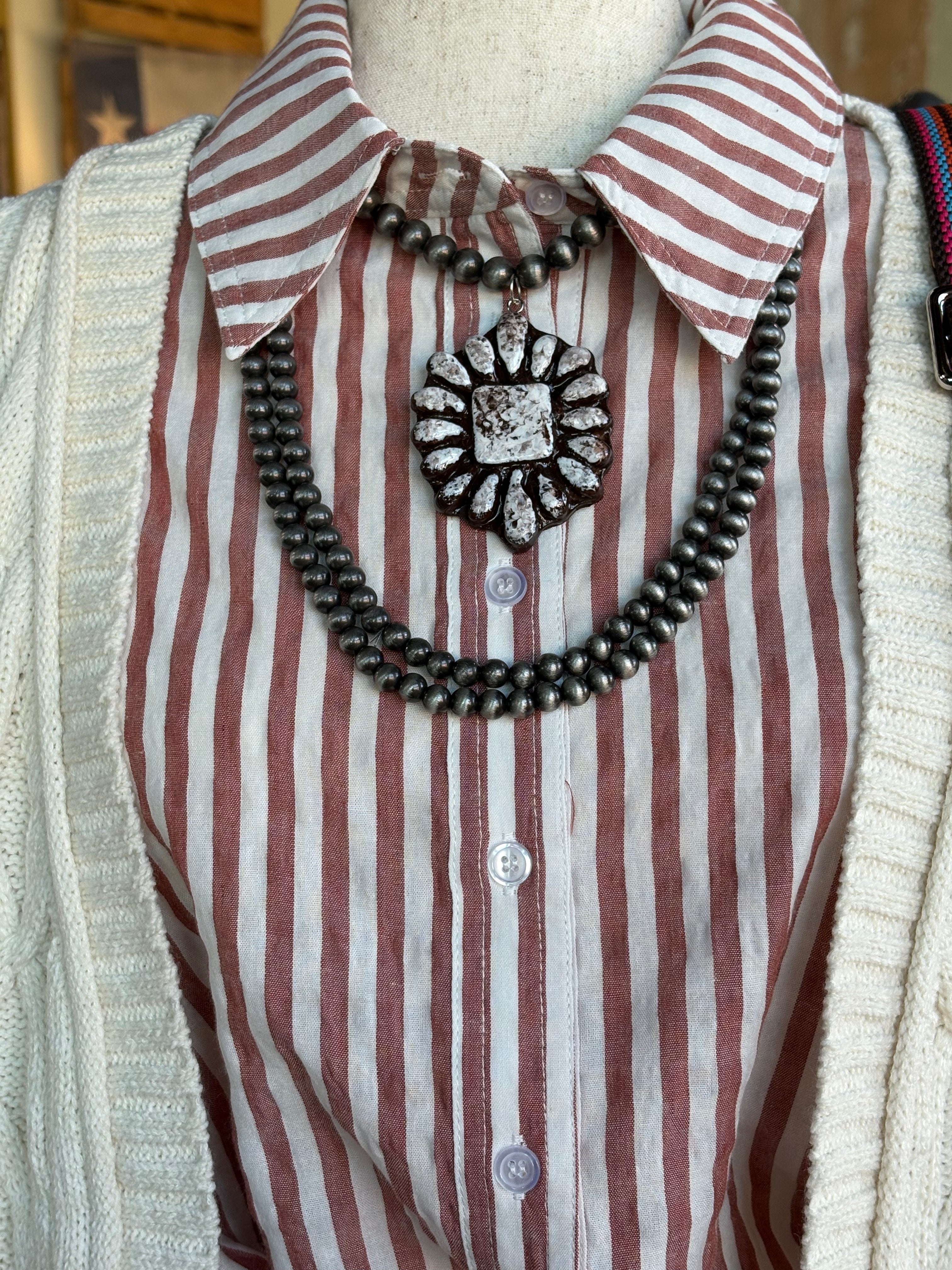 Striped Button Down Top-stripe top-Stuffology Boutique -Stuffology - Where Vintage Meets Modern, A Boutique for Real Women in Crosbyton, TX