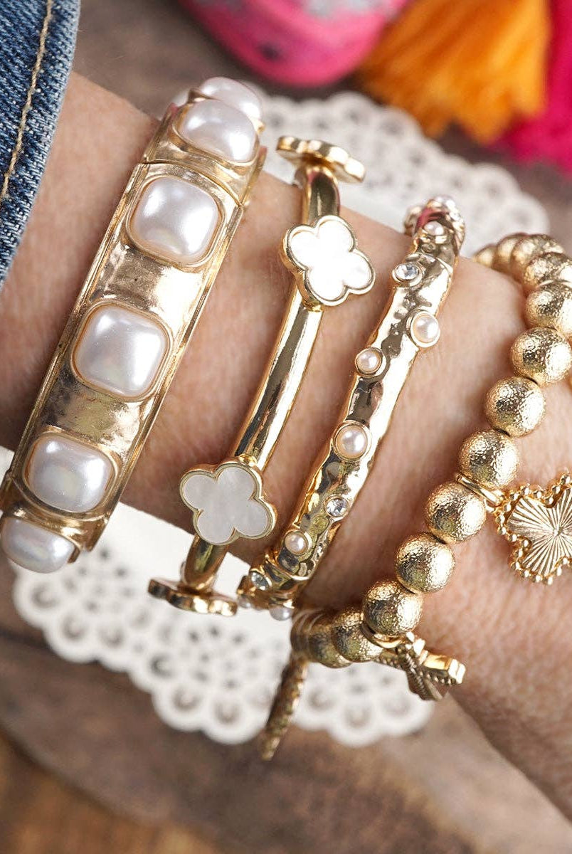 Eternal Glow – Eternity Stretchy Bangle with Cabochons or Pearls-PennyLine inc-Stuffology - Where Vintage Meets Modern, A Boutique for Real Women in Crosbyton, TX