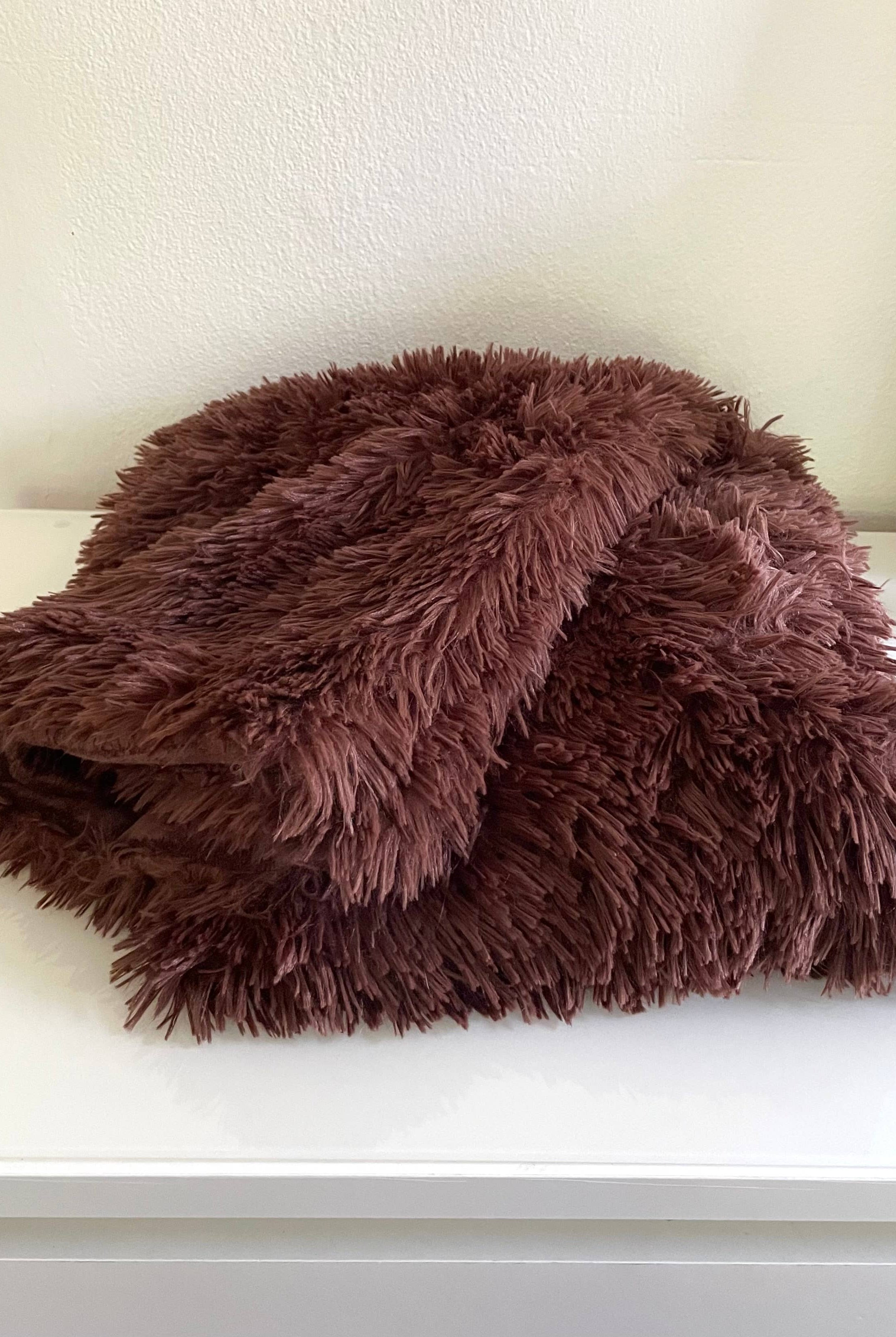 Dreamy Faux Fur Throw - Laurel & Mayfair-Faux Fur Throw-Stuffology Boutique-Stuffology - Where Vintage Meets Modern, A Boutique for Real Women in Crosbyton, TX