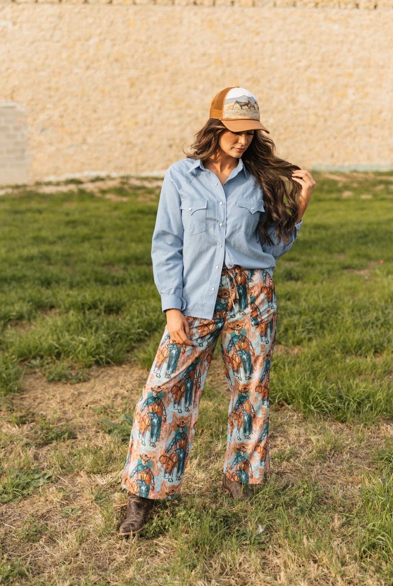 LIGHT DENIM CHAMBRAY SHIRT-Shirt / Jacket-Turquoise Haven-Stuffology - Where Vintage Meets Modern, A Boutique for Real Women in Crosbyton, TX
