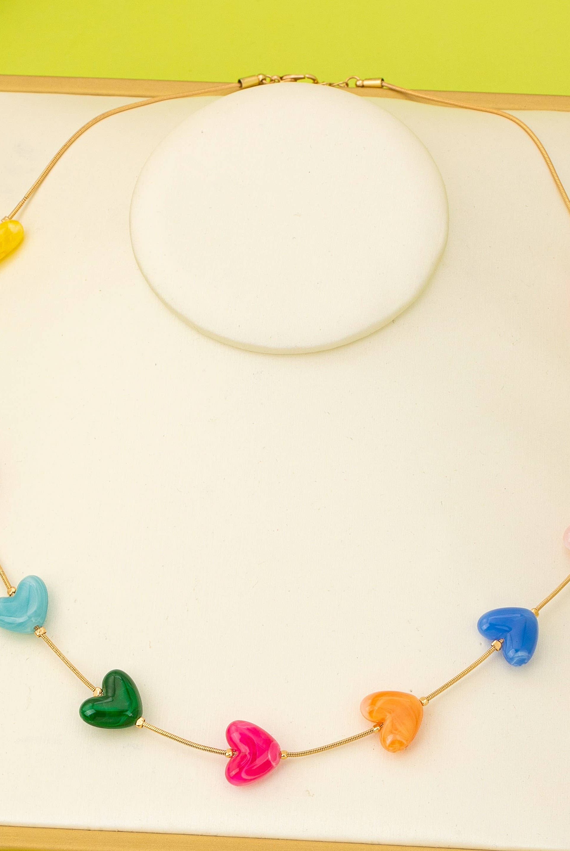 Multicolor Resin Beaded Heart Station Necklace | 80N92985-Necklaces-JOSSLYN by wall to wall-Stuffology - Where Vintage Meets Modern, A Boutique for Real Women in Crosbyton, TX