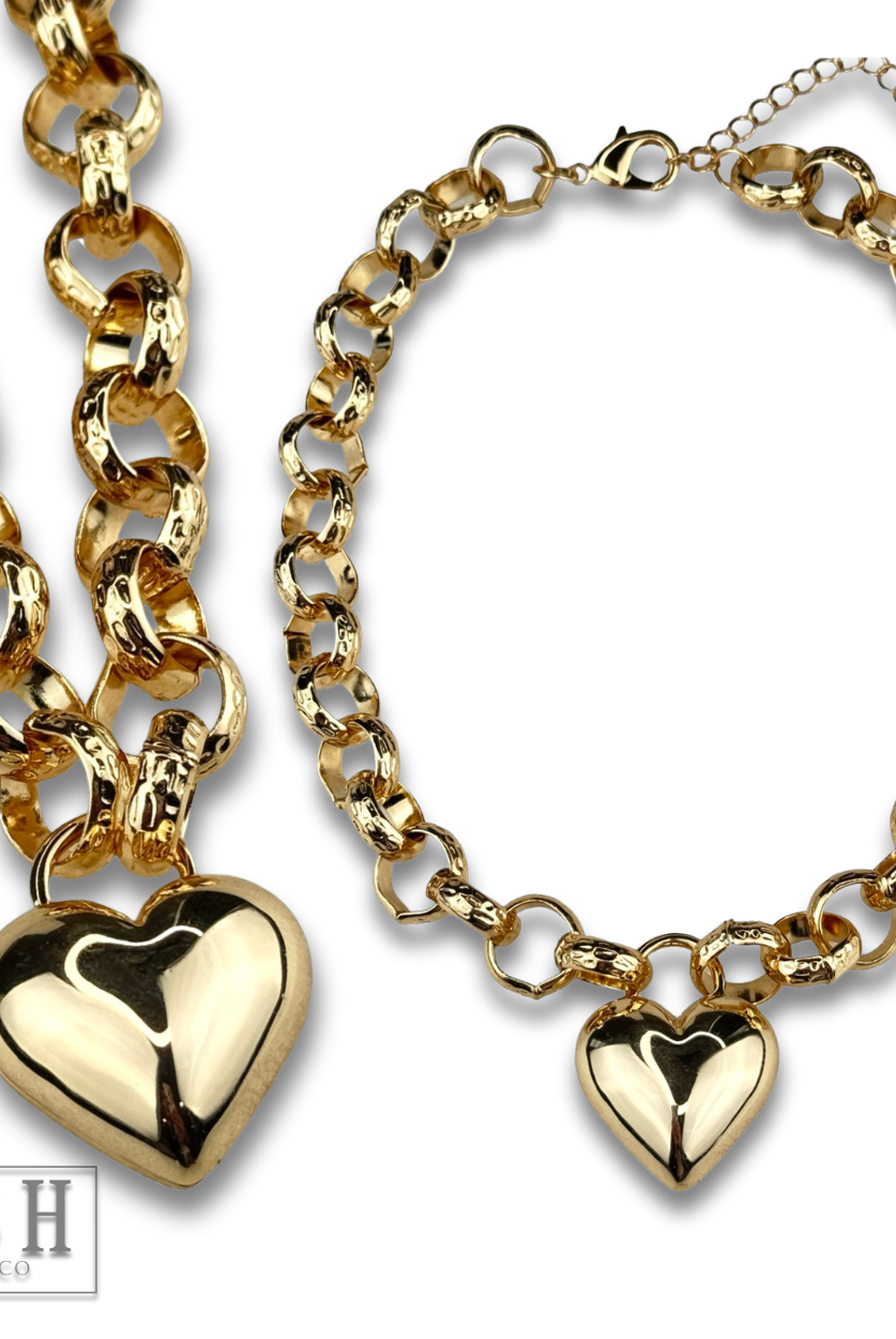 Puffed heart and chunky chain necklace-Pink Panache Brands-Stuffology - Where Vintage Meets Modern, A Boutique for Real Women in Crosbyton, TX