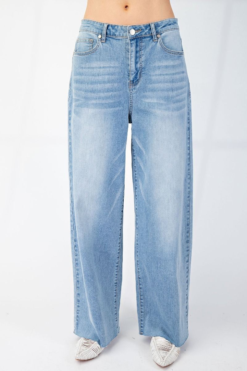 SOFT WASHED STRETCH WIDE LEG DENIM JEANS-Jeans-Easel-Stuffology - Where Vintage Meets Modern, A Boutique for Real Women in Crosbyton, TX