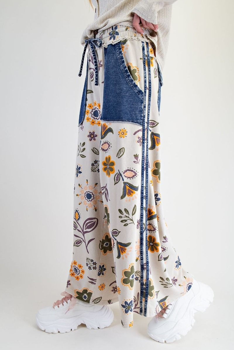 Easel Boho Patch Pocket Wide Leg Pants-Pants-Easel-Stuffology - Where Vintage Meets Modern, A Boutique for Real Women in Crosbyton, TX