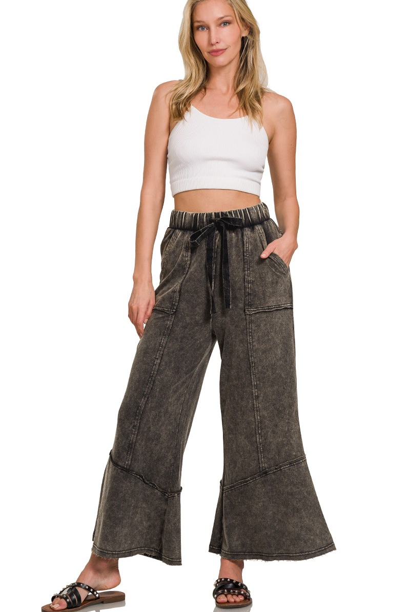 Black Exposed-Seam Flare Hem Pants with Pockets-Pants-ZENANA-Stuffology - Where Vintage Meets Modern, A Boutique for Real Women in Crosbyton, TX