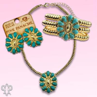 Turquoise concho bead bracelet-Bracelets-Pink Panache Brands-Stuffology - Where Vintage Meets Modern, A Boutique for Real Women in Crosbyton, TX
