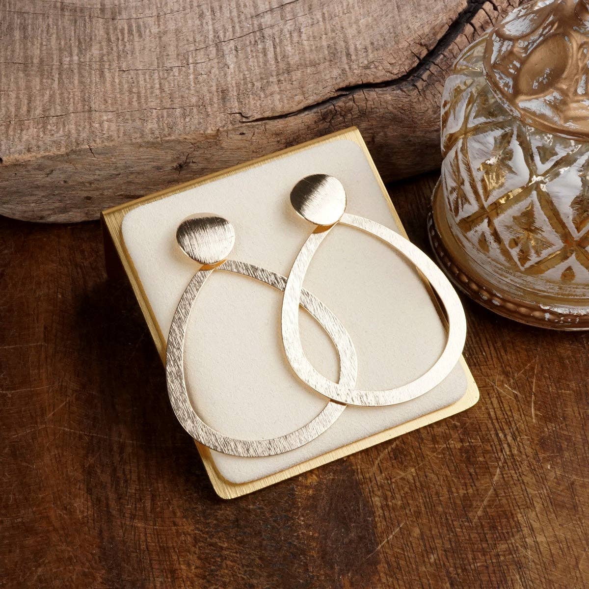 Teardrop Shape Statement Earrings – Gold Tone-PennyLine inc-Stuffology - Where Vintage Meets Modern, A Boutique for Real Women in Crosbyton, TX