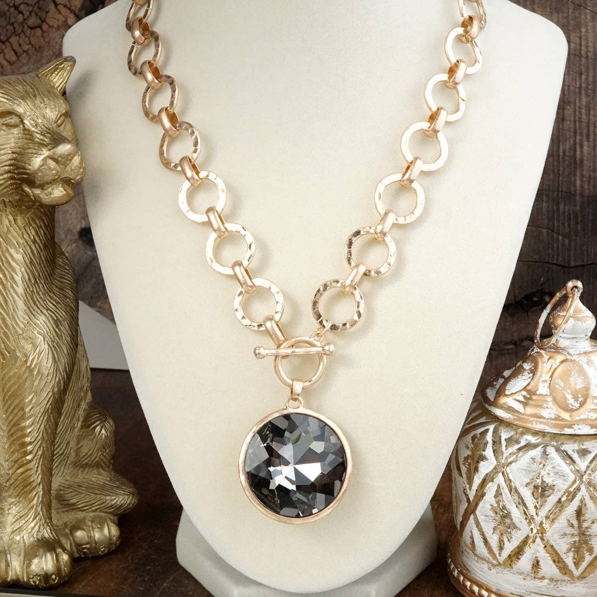 Gilded Radiance – Chunky Ring Chain Necklace with Sparkly Crystal-necklace-PennyLine inc-Stuffology - Where Vintage Meets Modern, A Boutique for Real Women in Crosbyton, TX