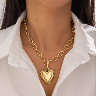 SPIKED HEART CHUNKY CHAIN TOGGLE NECKLACE | 40NK9575-Necklaces-JOSSLYN by wall to wall-Stuffology - Where Vintage Meets Modern, A Boutique for Real Women in Crosbyton, TX