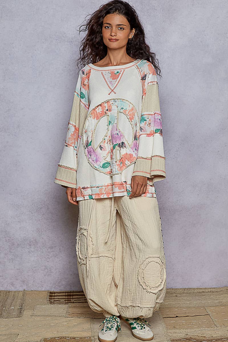 POL Clothing - Peace Sign Top-Pullover Top-Pol Clothing-Stuffology - Where Vintage Meets Modern, A Boutique for Real Women in Crosbyton, TX