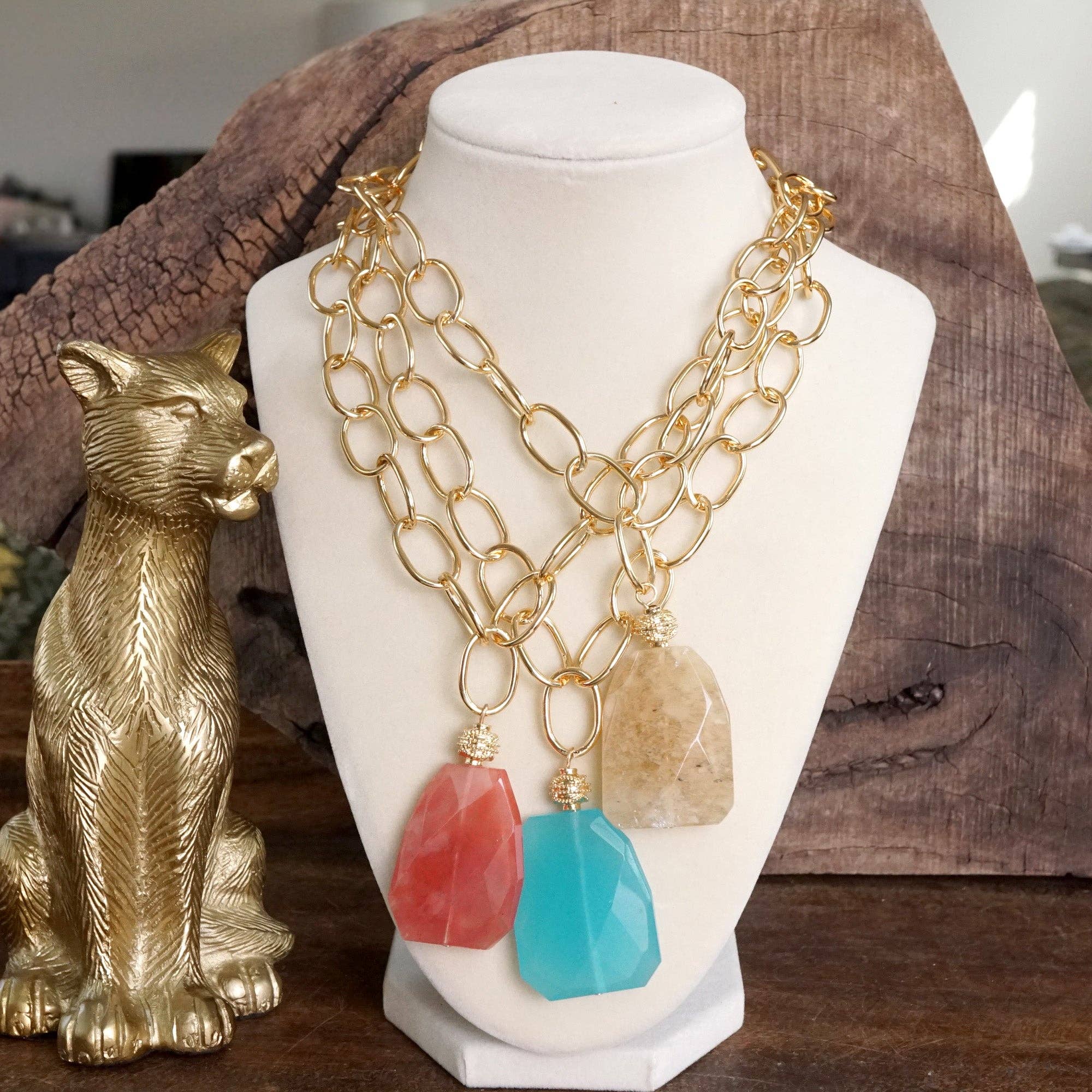 Statement Natural Stone Chain necklace-Necklaces-PennyLine inc-Stuffology - Where Vintage Meets Modern, A Boutique for Real Women in Crosbyton, TX