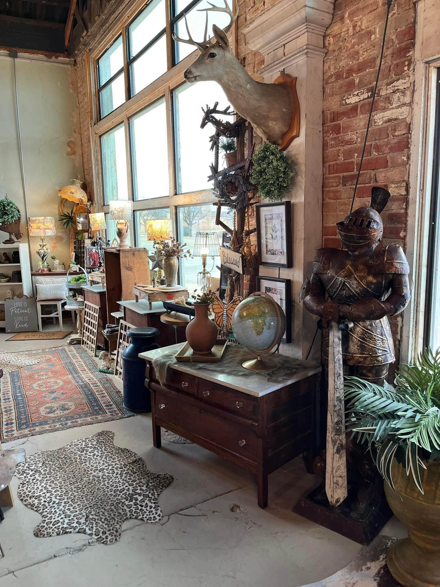 Visit us at our Store in Crosbyton, TX | Stuffology - Where Vintage Meets Modern