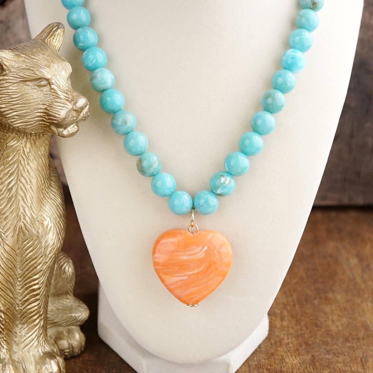 Heart Beaded Necklace-Necklaces-PennyLine inc-Stuffology - Where Vintage Meets Modern, A Boutique for Real Women in Crosbyton, TX