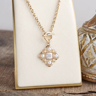 Ornate Pendant Necklace-Necklaces-PennyLine inc-Stuffology - Where Vintage Meets Modern, A Boutique for Real Women in Crosbyton, TX