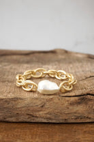 Chunky Chain with a large pearl Bracelet in Worn Gold-Bracelets-PennyLine inc-Stuffology - Where Vintage Meets Modern, A Boutique for Real Women in Crosbyton, TX