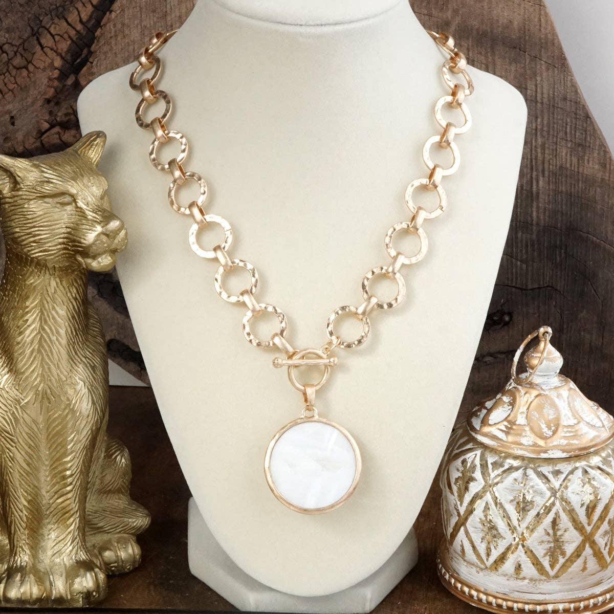 Gilded Radiance – Chunky Ring Chain Necklace with Sparkly Crystal-necklace-PennyLine inc-Stuffology - Where Vintage Meets Modern, A Boutique for Real Women in Crosbyton, TX