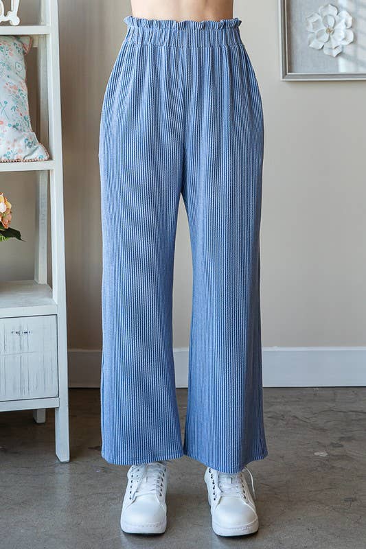 SOLID URBAN RIBBED CROPPED PANTS /STUFFOLOGY BOUTIQUE-Pants-HEIMISH-Stuffology - Where Vintage Meets Modern, A Boutique for Real Women in Crosbyton, TX