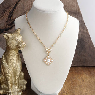 Ornate Pendant Necklace-Necklaces-PennyLine inc-Stuffology - Where Vintage Meets Modern, A Boutique for Real Women in Crosbyton, TX