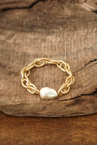 Chunky Chain with a large pearl Bracelet in Worn Gold-Bracelets-PennyLine inc-Stuffology - Where Vintage Meets Modern, A Boutique for Real Women in Crosbyton, TX