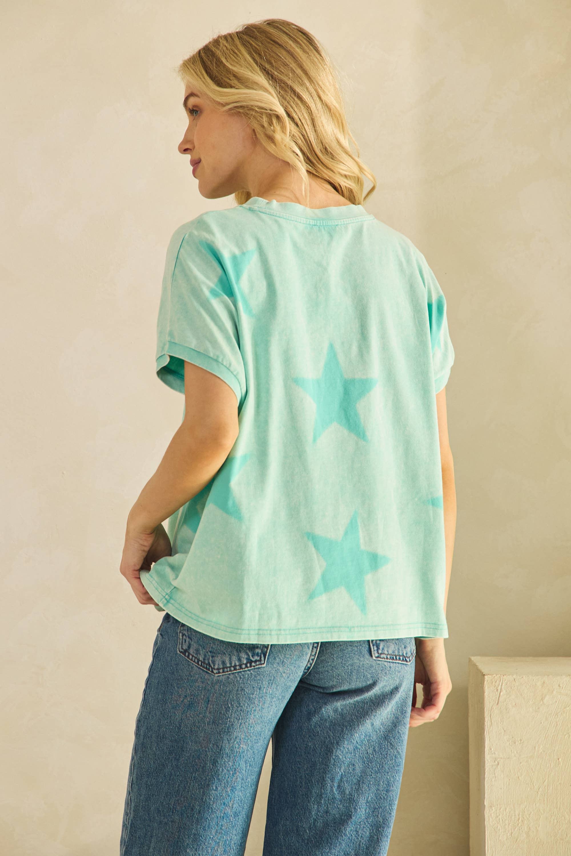 FADED STAR-PRINT OVERSZED T-SHIRT (ST7603)-Sage + Fig-Stuffology - Where Vintage Meets Modern, A Boutique for Real Women in Crosbyton, TX