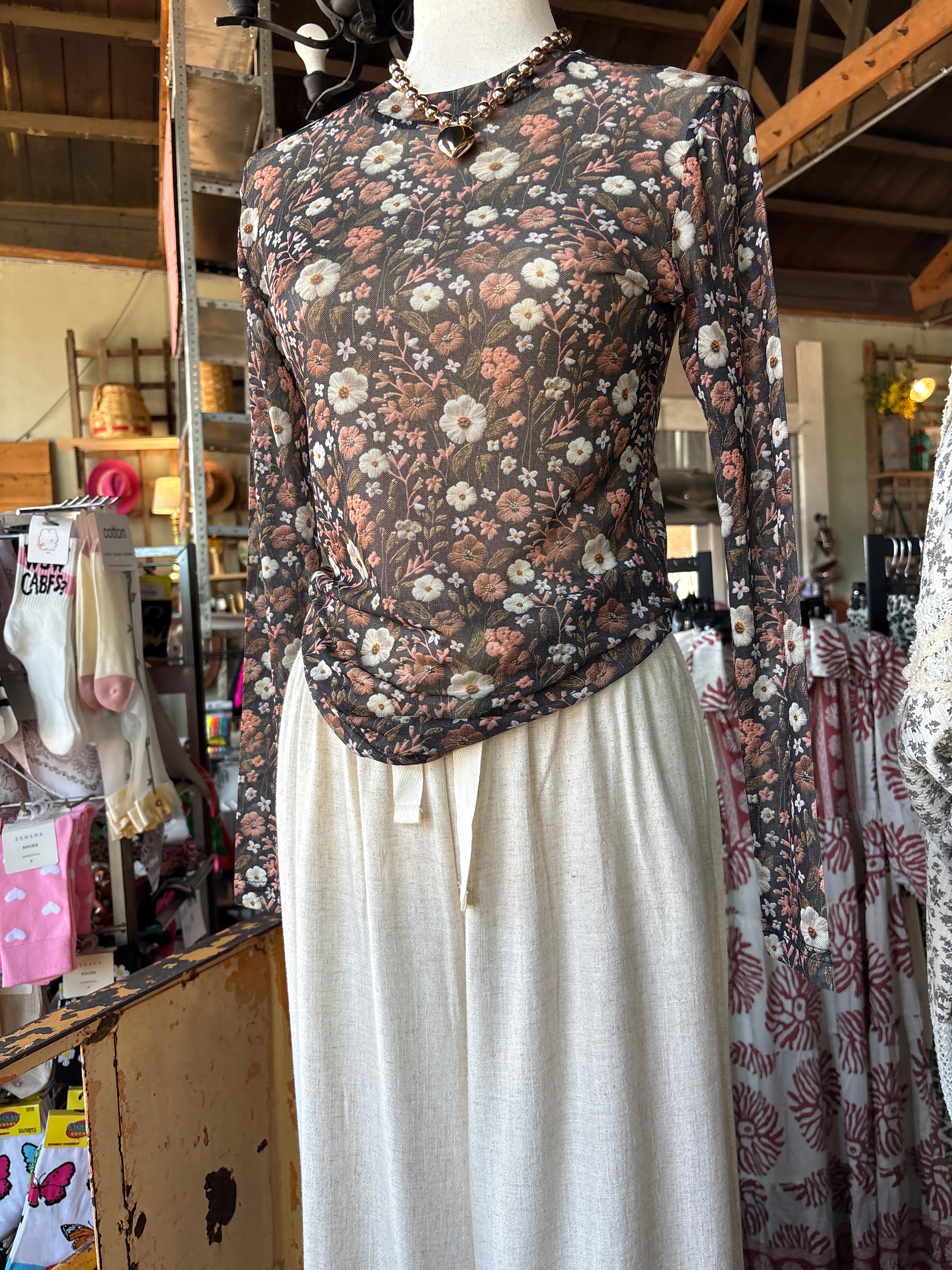 Brown Floral Mesh Top-MESH TOP-Howdy Hanny-Stuffology - Where Vintage Meets Modern, A Boutique for Real Women in Crosbyton, TX