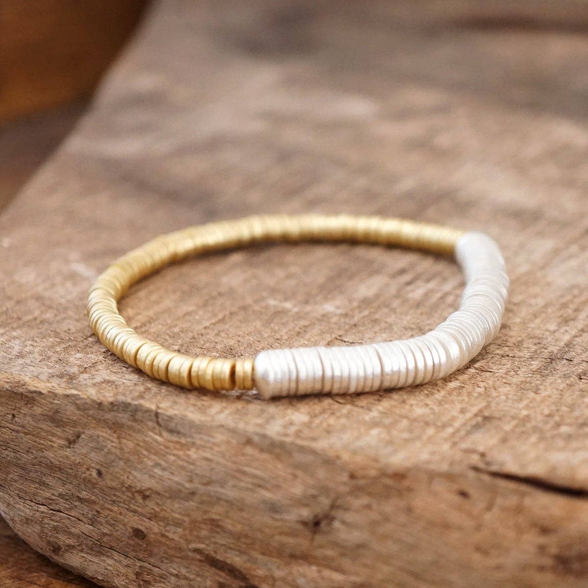 Heishi Bead Bracelet-Bracelets-PennyLine inc-Stuffology - Where Vintage Meets Modern, A Boutique for Real Women in Crosbyton, TX